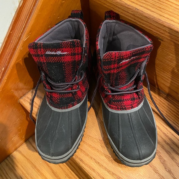 Eddie Bauer plaid ankle boots - Picture 2 of 6